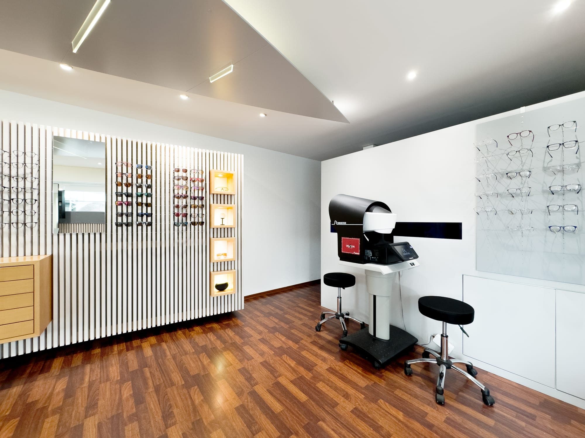 Rodenstock DNEye® Scanner 2 Augenvermessung bei Brugge Optik